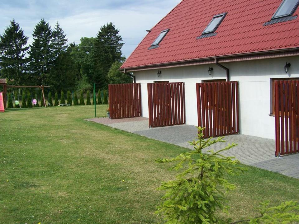 Apartamenty "Anusia" Ledzin Buitenkant foto